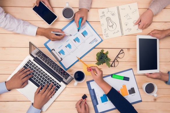 Strategia - stolik.jpg